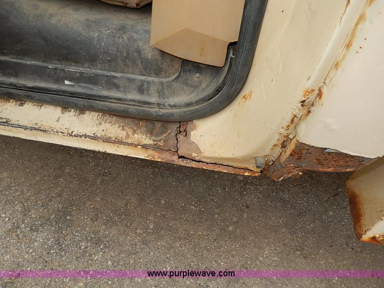 image for item I3721 1986 Chevrolet Custom Deluxe 20 utility truck