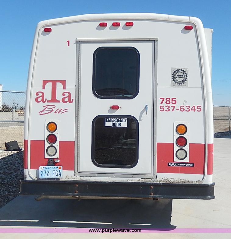 image for item I3746 2004 Ford E350 Super Duty bus