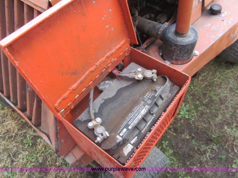 image for item I7129 Jacobsen riding lawn mower