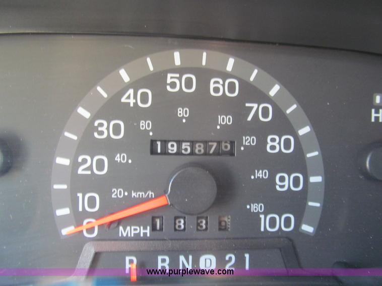 image for item I7148 1998 Ford Econoline E350 Super ambulance