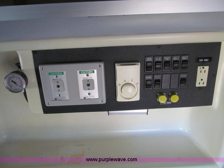 image for item I7148 1998 Ford Econoline E350 Super ambulance