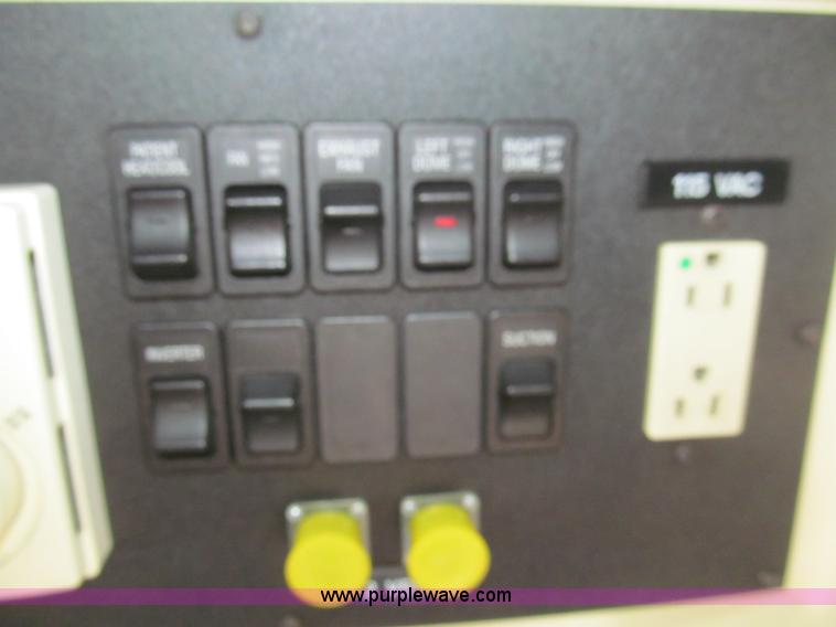 image for item I7148 1998 Ford Econoline E350 Super ambulance