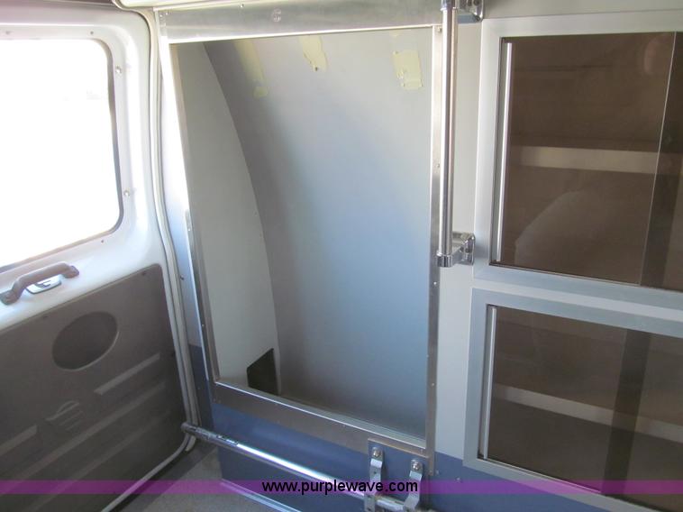 image for item I7148 1998 Ford Econoline E350 Super ambulance