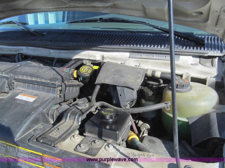 image for item I7148 1998 Ford Econoline E350 Super ambulance