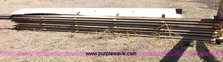 image for item I9006 Sliding hangar door