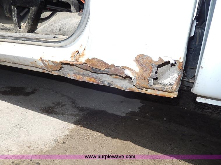 image for item I9252 2001 Dodge Ram 1500 pickup truck