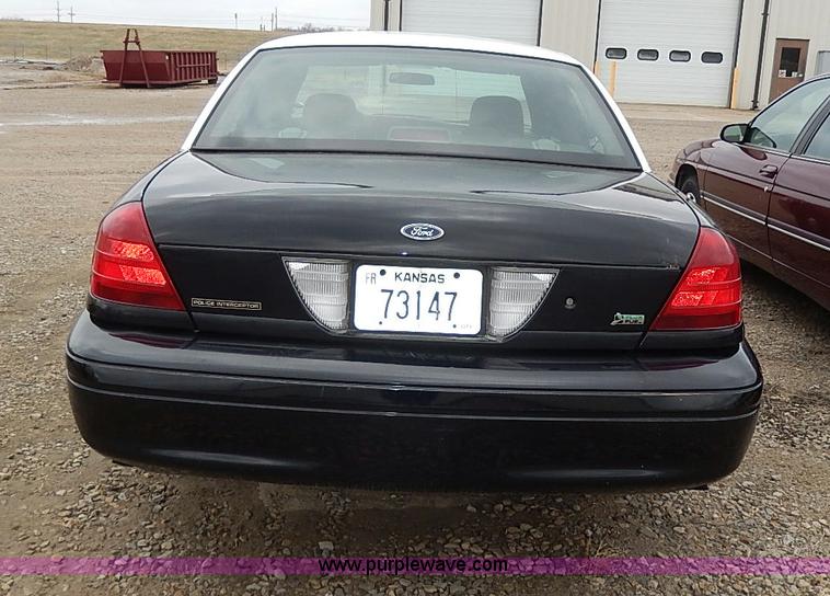 image for item I9254 2009 Ford Crown Victoria Police Interceptor