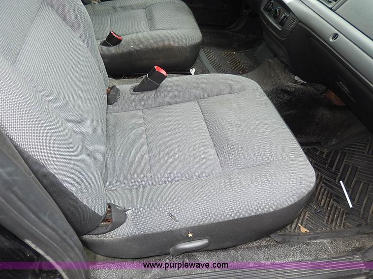 image for item I9254 2009 Ford Crown Victoria Police Interceptor