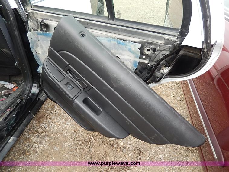 image for item I9254 2009 Ford Crown Victoria Police Interceptor