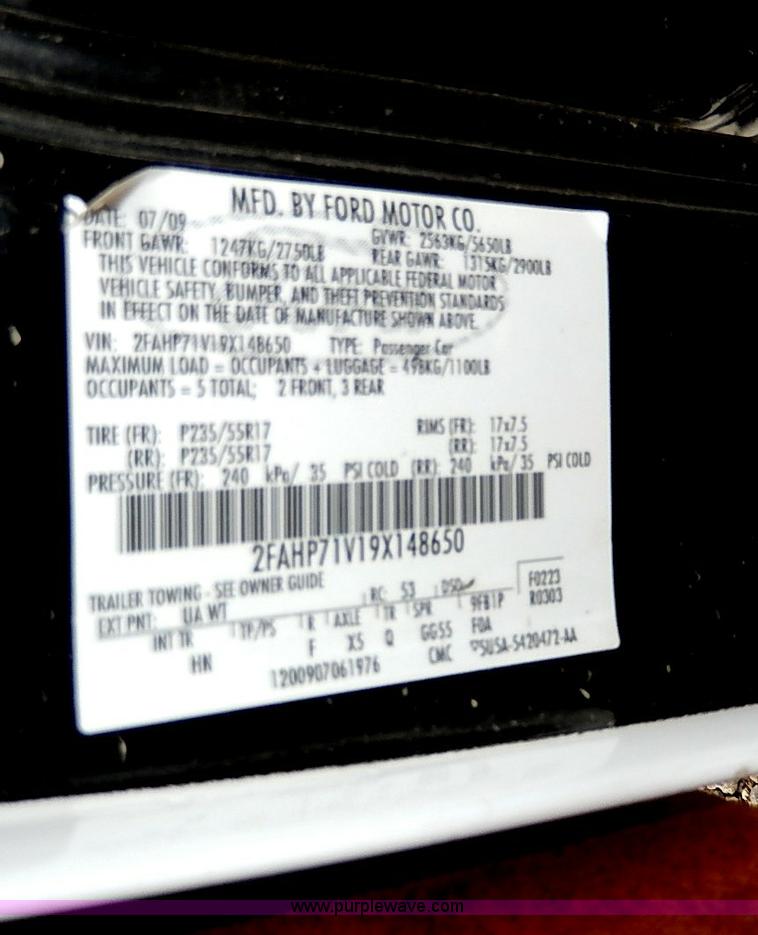 image for item I9254 2009 Ford Crown Victoria Police Interceptor