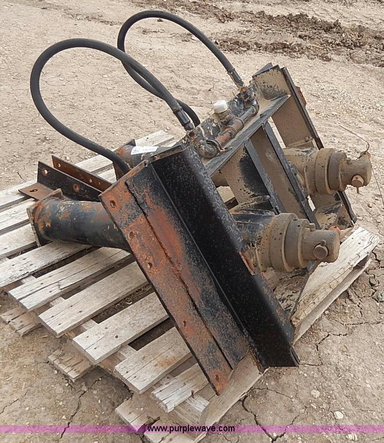 image for item I9266 Heavy truck 1.5 ton hoist system