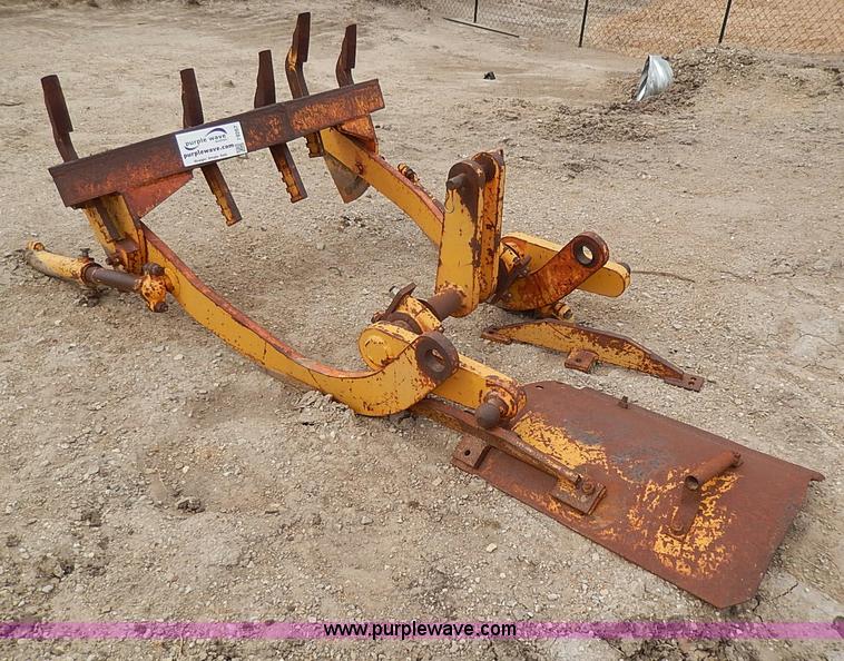 image for item I9267 Galion motor grader scarifier