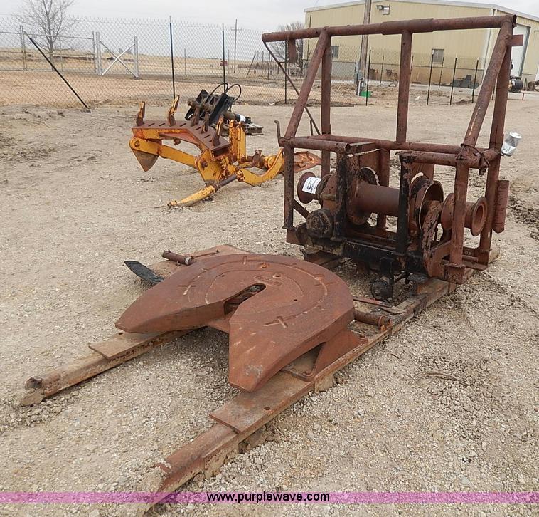 image for item I9268 Fifth wheel unit