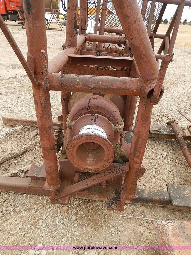 image for item I9268 Fifth wheel unit