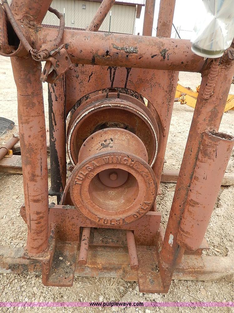 image for item I9268 Fifth wheel unit