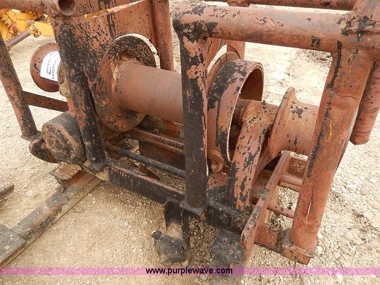 image for item I9268 Fifth wheel unit