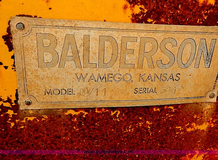 image for item I9270 Balderson BV11 12' V-plow