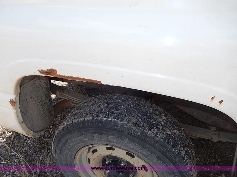 image for item I9275 2001 Dodge Ram 1500 pickup truck