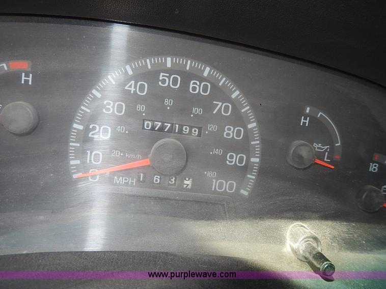 image for item I9277 1997 Ford F150 XL SuperCab pickup truck