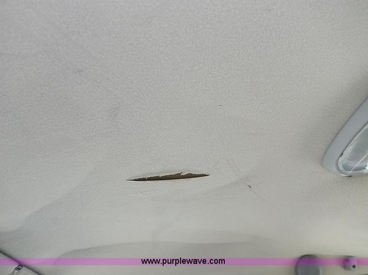 image for item I9277 1997 Ford F150 XL SuperCab pickup truck