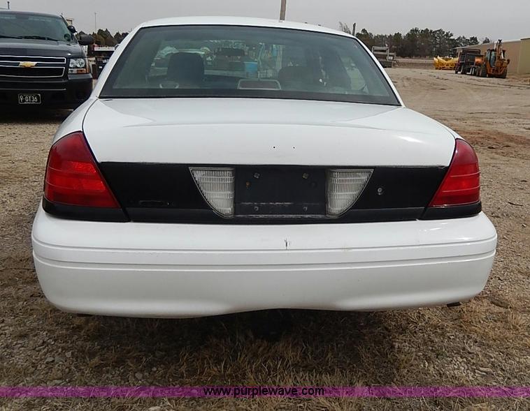 image for item I9280 2008 Ford Crown Victoria Police Interceptor