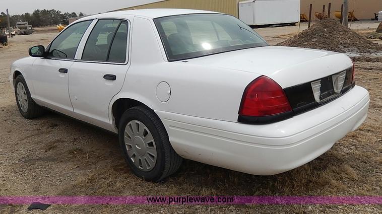 image for item I9280 2008 Ford Crown Victoria Police Interceptor