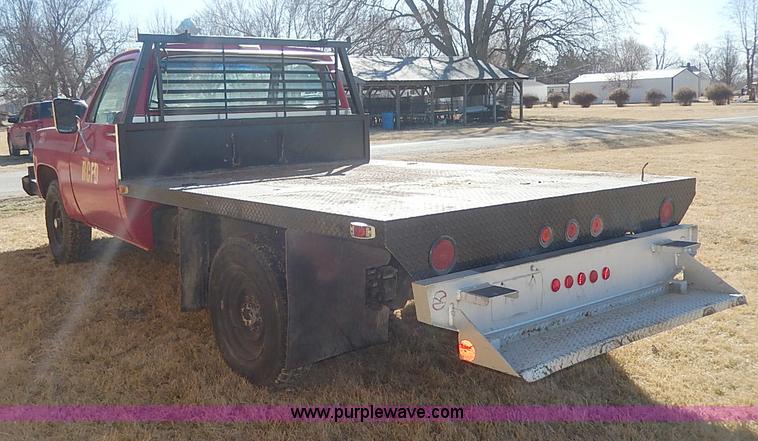 image for item I9306 1979 Chevrolet Scottsdale flatbed truck
