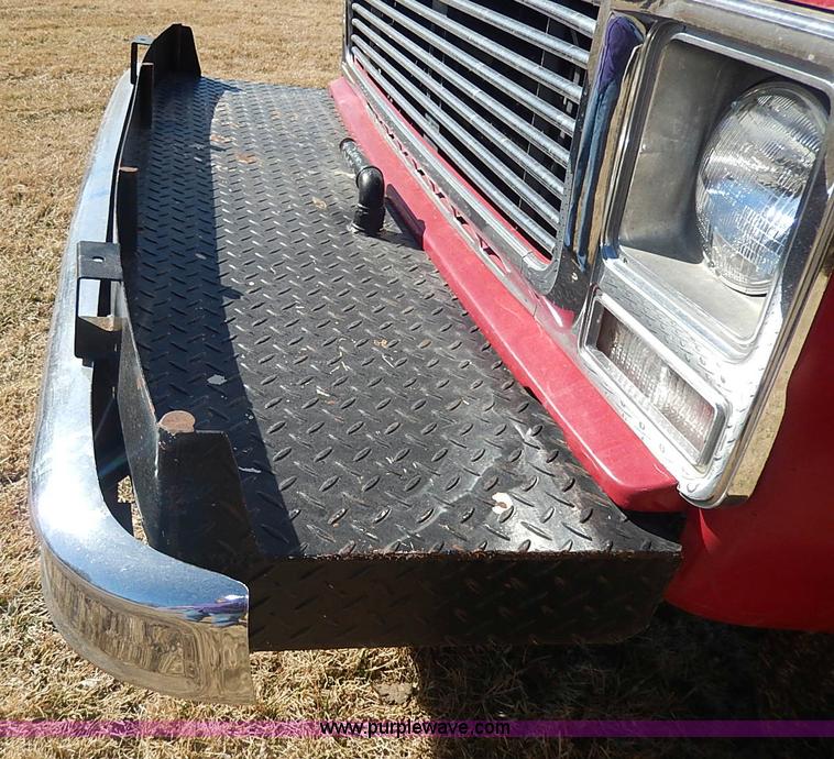 image for item I9306 1979 Chevrolet Scottsdale flatbed truck