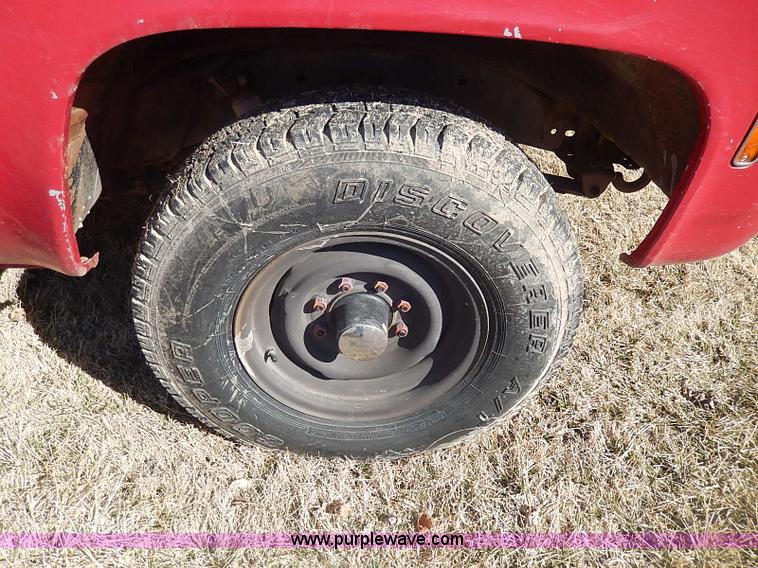 image for item I9306 1979 Chevrolet Scottsdale flatbed truck