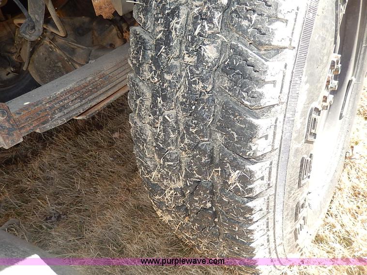 image for item I9306 1979 Chevrolet Scottsdale flatbed truck