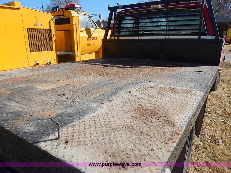 image for item I9306 1979 Chevrolet Scottsdale flatbed truck