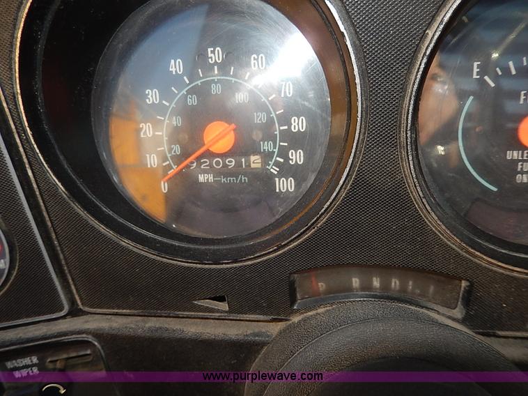 image for item I9306 1979 Chevrolet Scottsdale flatbed truck