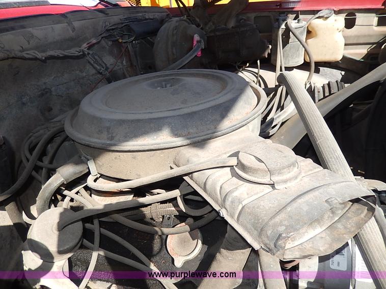 image for item I9306 1979 Chevrolet Scottsdale flatbed truck