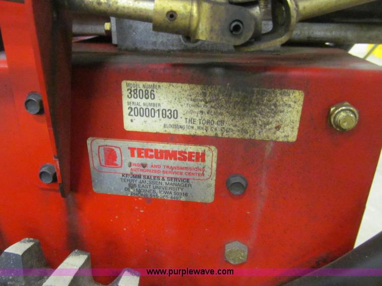 image for item R9146 Toro 824 self-propelled snow blower