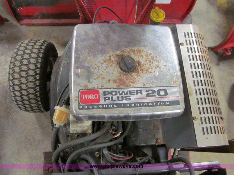image for item R9164 Toro Wheel Horse 520H garden tractor