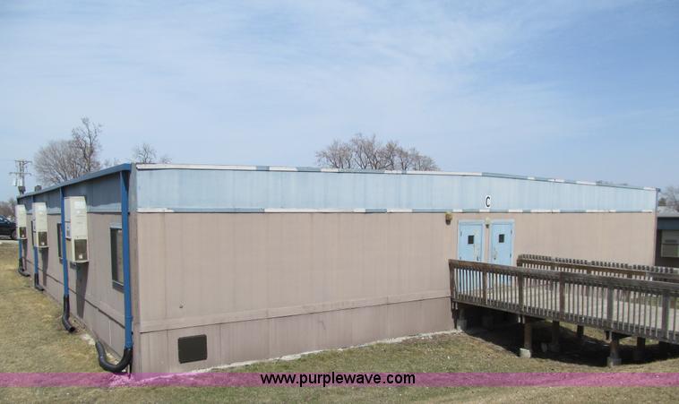 image for item R9210 2003 United Modular 6-plex portable classroom building