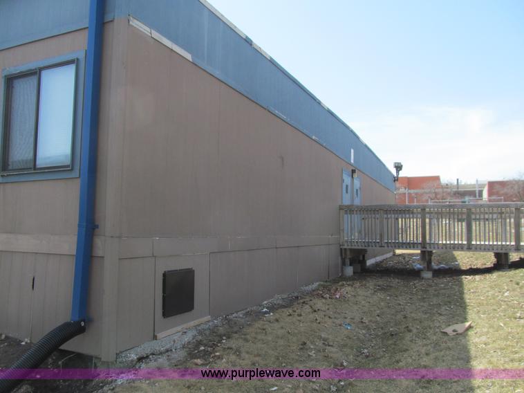 image for item R9210 2003 United Modular 6-plex portable classroom building