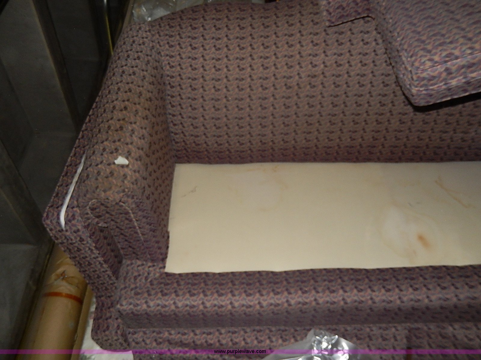 (2) couches in Lawrence, KS Item AC9219 sold Purple Wave