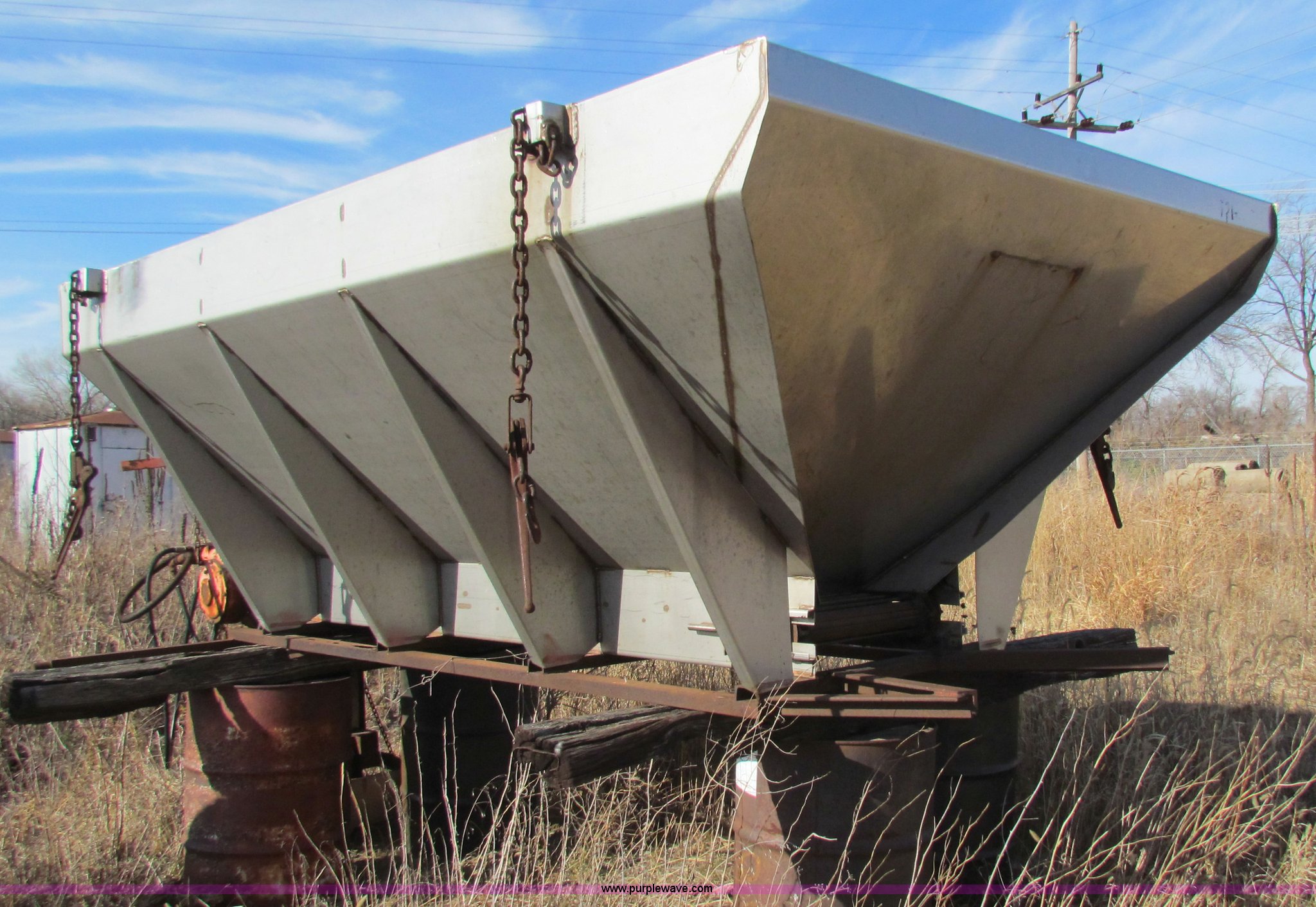 Flink LMC6HKS12 stainless steel sand/salt spreader in Council Grove, KS