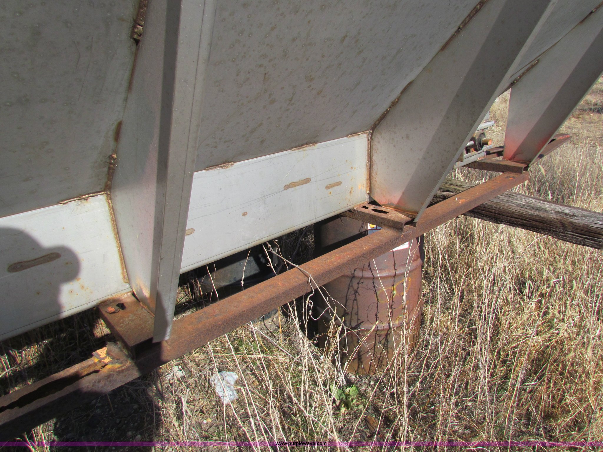 Flink LMC6HKS12 stainless steel sand/salt spreader in Council Grove, KS