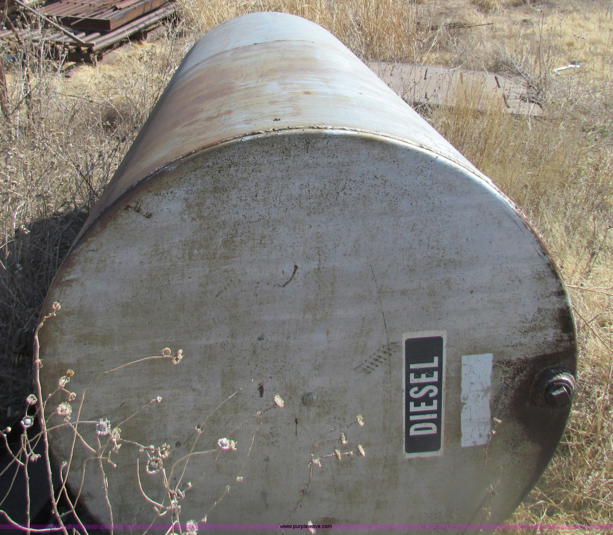 1,000 gallon fuel tank in Greensburg, KS Item H2246 sold Purple Wave