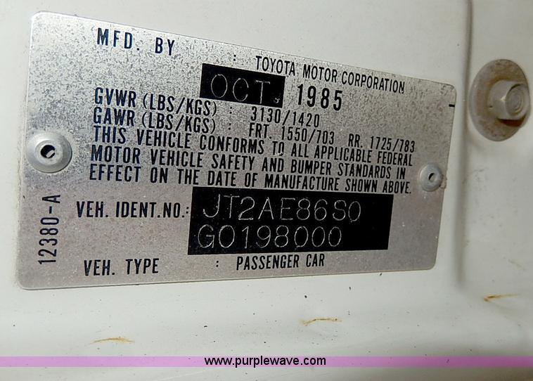 image for item H2601 1986 Toyota Corolla