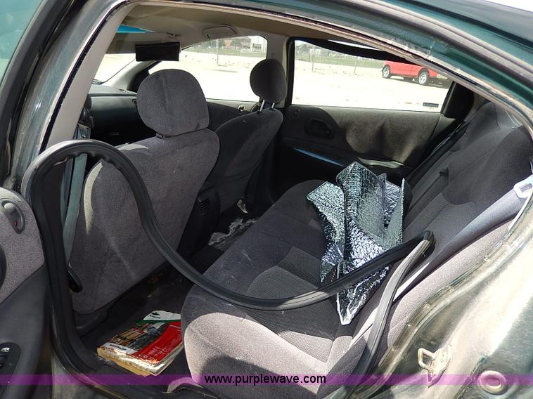 image for item H2606 1999 Dodge Intrepid ES