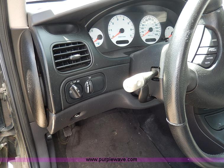 image for item H2606 1999 Dodge Intrepid ES