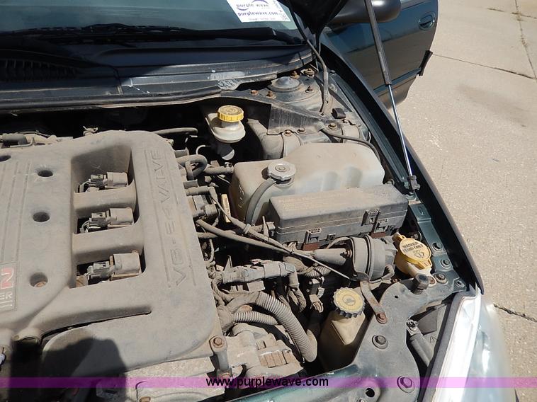 image for item H2606 1999 Dodge Intrepid ES