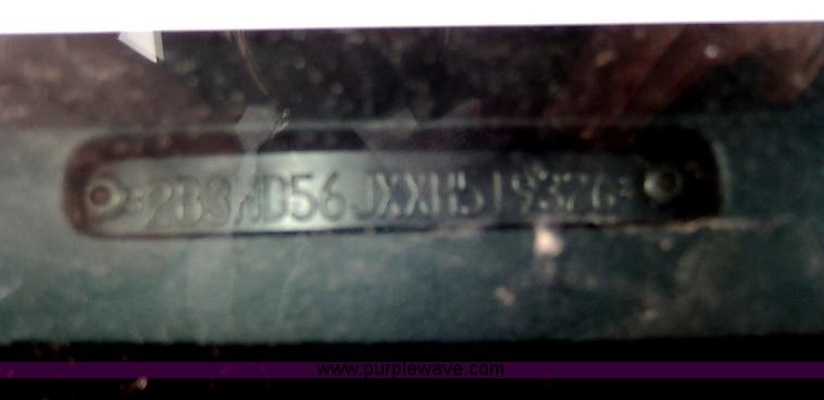 image for item H2606 1999 Dodge Intrepid ES