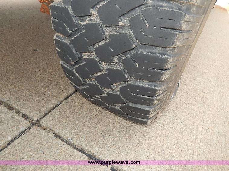 image for item H2607 1986 Dodge D150