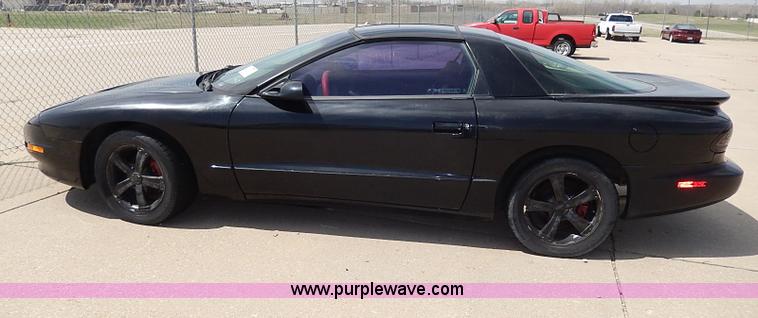 image for item H2608 1997 Pontiac Firebird Formula coupe