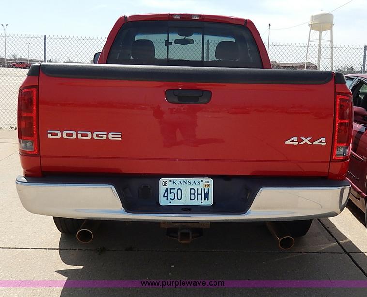 image for item H2610 2002 Dodge Ram 1500 SLT