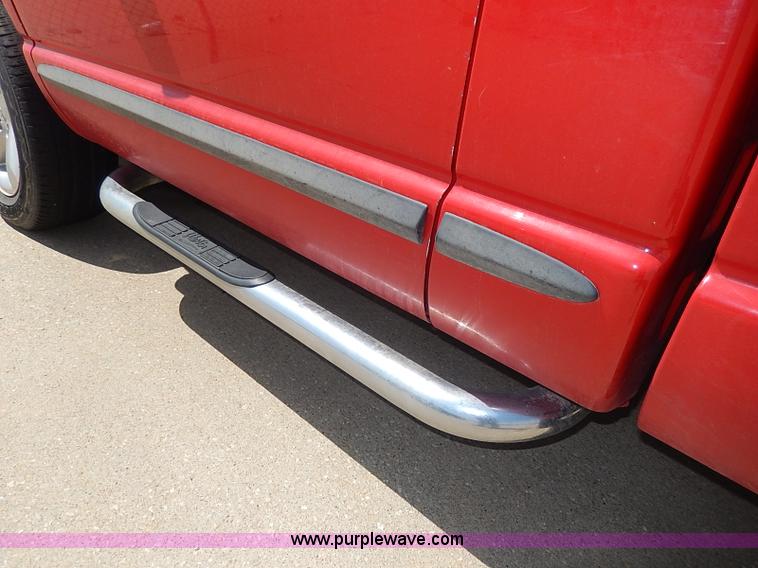 image for item H2610 2002 Dodge Ram 1500 SLT